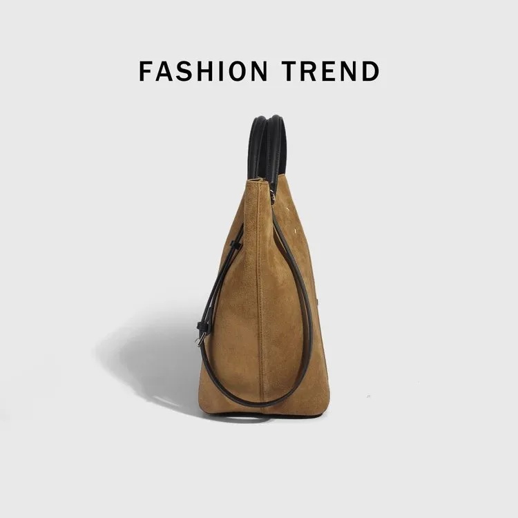 Tas Selempang Wanita Bahan PU Sintetis Tekstur Halus Grosir