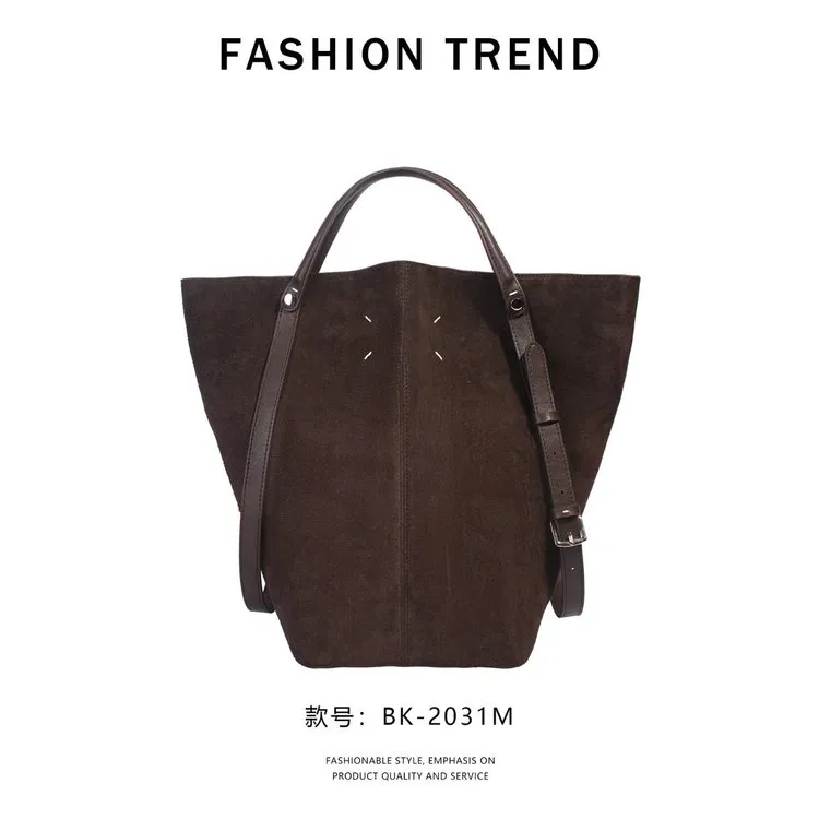 Tas Selempang Wanita Bahan PU Sintetis Tekstur Halus Grosir
