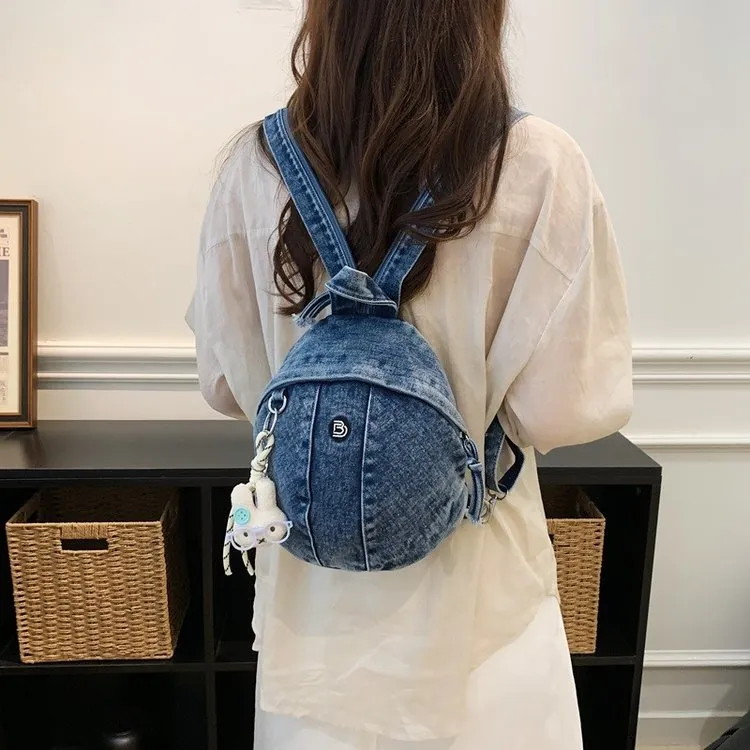 Tas Selempang Wanita Bahan Denim Resleting Dengan Gantungan Grosir Import