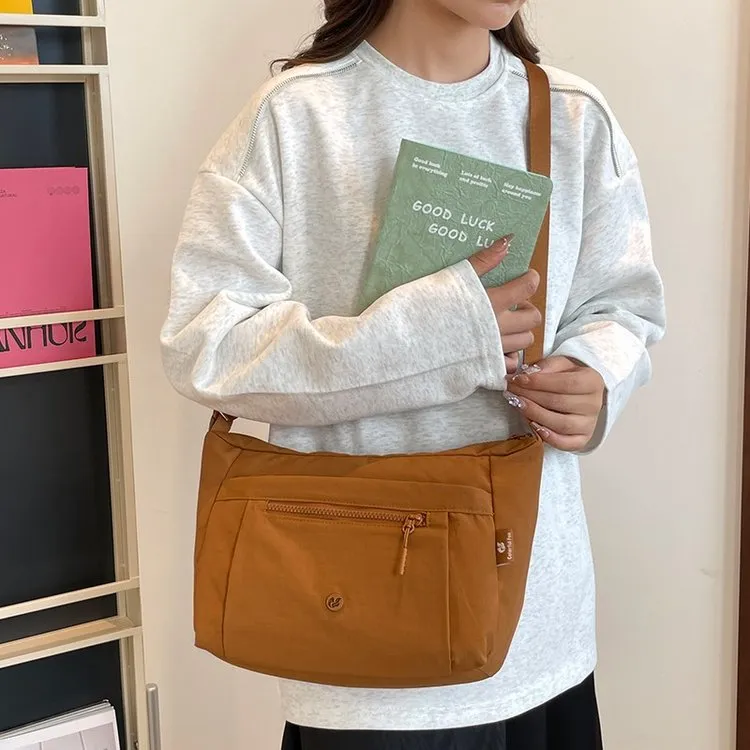 Tas Selempang Wanita Resleting Grosir Import Kode 6803