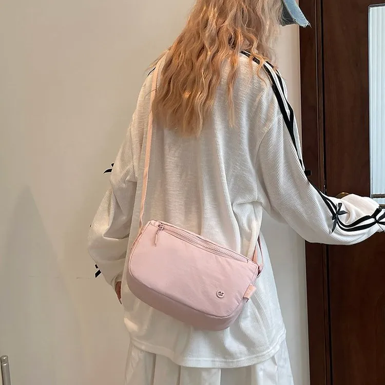 Tas Selempang Wanita Resleting Grosir Import Kode 6803
