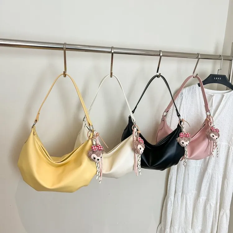 Tas Selempang Wanita Bahan PU Sintetis Tekstur Halus Grosir