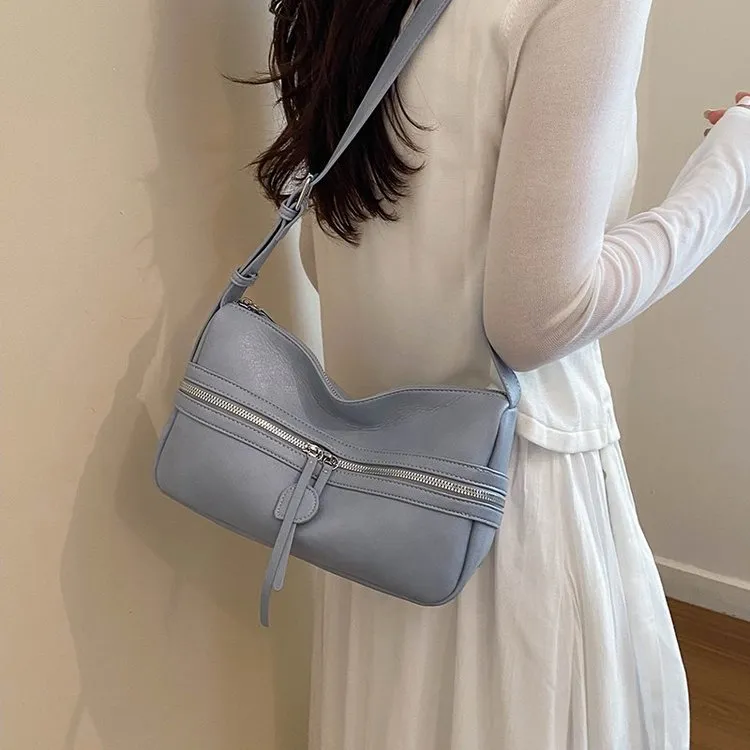 Tas Selempang Wanita Bahan PU Sintetis Tekstur Halus Grosir