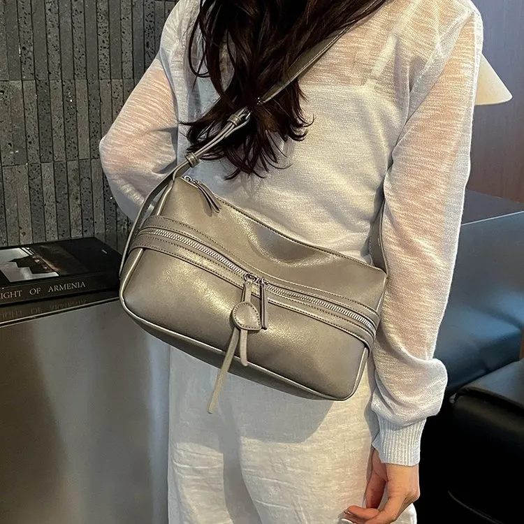 Tas Selempang Wanita Bahan PU Sintetis Tekstur Halus Grosir