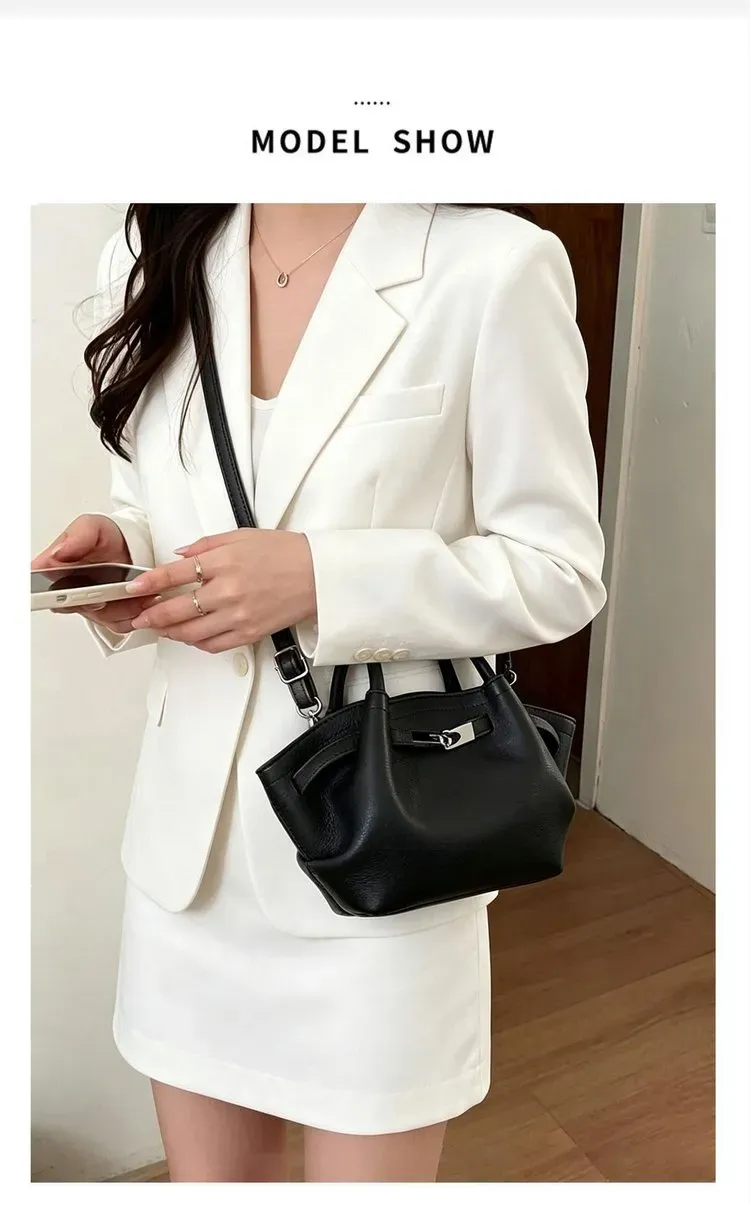 Tas Bahu Wanita Bahan PU Sintetis Polos Warna Hitam Bentuk Kotak Tali Lebar Grosir Import