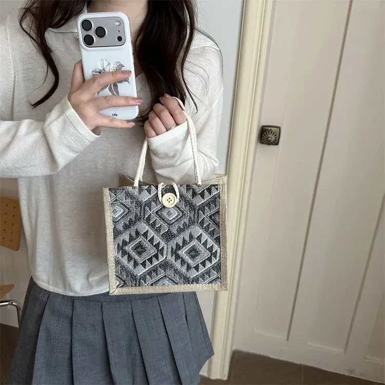Tas Selempang Wanita Bahan Oxford Motif Geometris Warna Merah Bentuk Kotak Tali Grosir Import