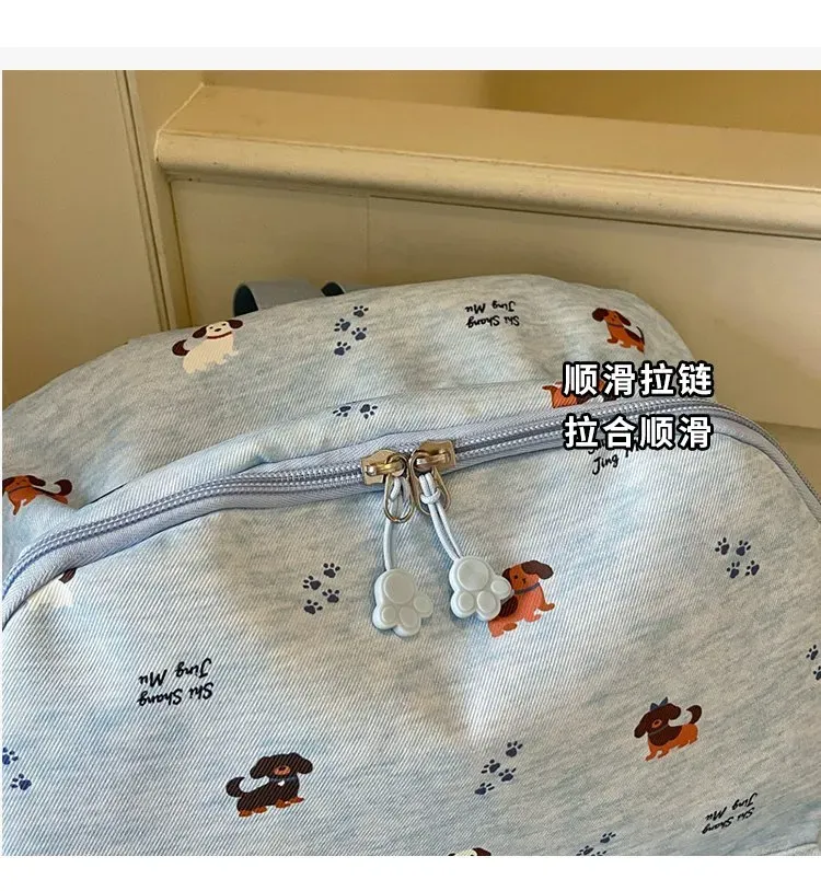 Tas Ransel Wanita Bahan Kain Motif Print Warna Biru Bentuk Kotak Tali Lebar Dengan Gantungan