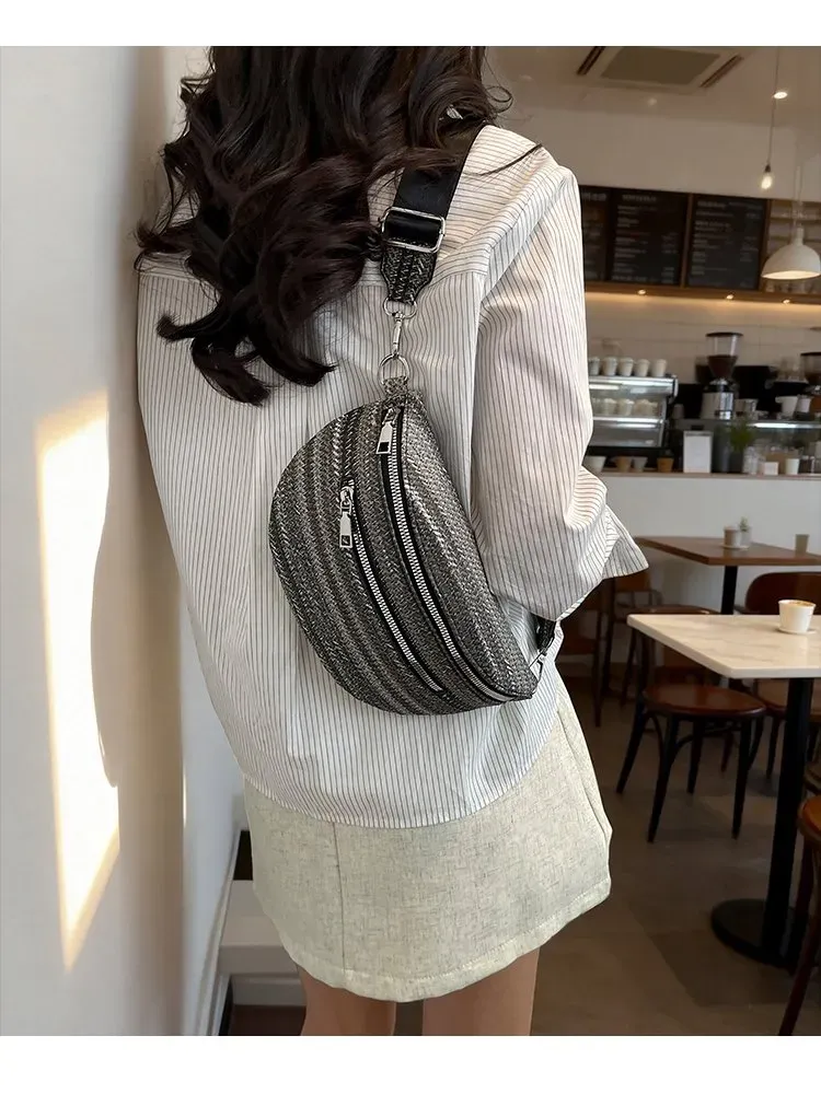 Tas Selempang Wanita Bahan PU Sintetis Motif Print Bentuk Crescent Tali Lebar Mini Grosir