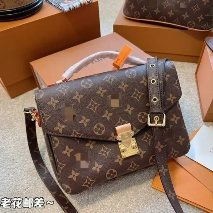 Tas Selempang Wanita Bahan PU Sintetis Motif Print Bentuk Kotak Tali Panjang Motif Monogram