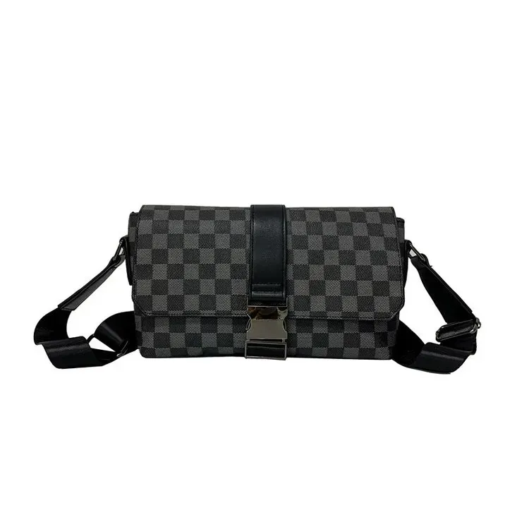 Tas Selempang Pria Bahan Kain Motif Polkadot Warna Hitam Bentuk Kotak Tali Grosir Import