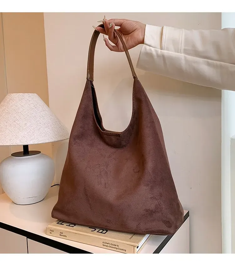 Tas Selempang Wanita Bahan PU Sintetis Polos Bentuk Kotak Tali Lebar Resleting Katalog Grosir kategori tas selempang grosir