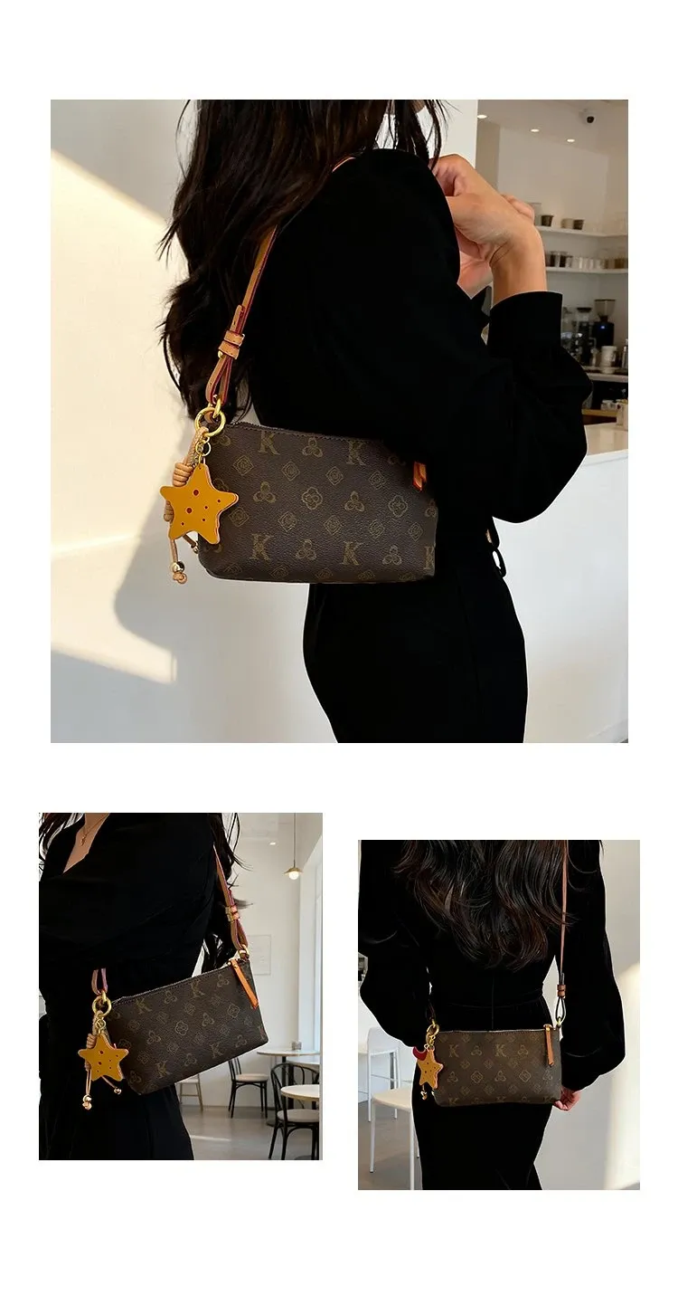 Tas Selempang Wanita Bahan PU Sintetis Motif Print Bentuk Kotak Tali Panjang Dengan Gantungan