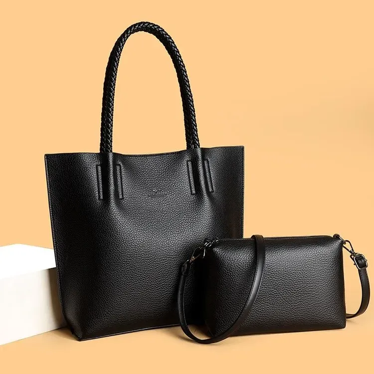 Tas Selempang Wanita Bahan PU Sintetis Polos Bentuk Bulat Tali Lebar Resleting Grosir Import