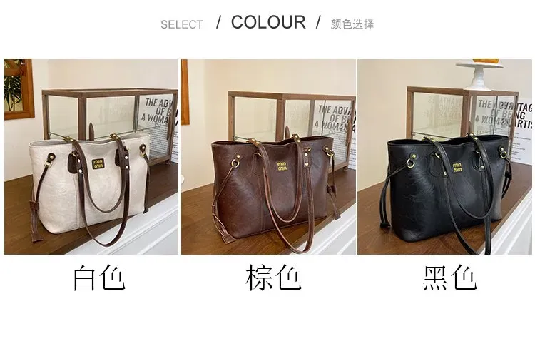 Tas Selempang Wanita Bahan PU Sintetis Polos Bentuk Kotak Tali Panjang Resleting untuk Reseller