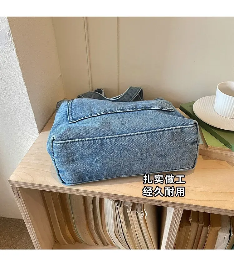 Tas Selempang Wanita Bahan Denim Polos Warna Biru Bentuk Kotak Tali Lebar Grosir Import