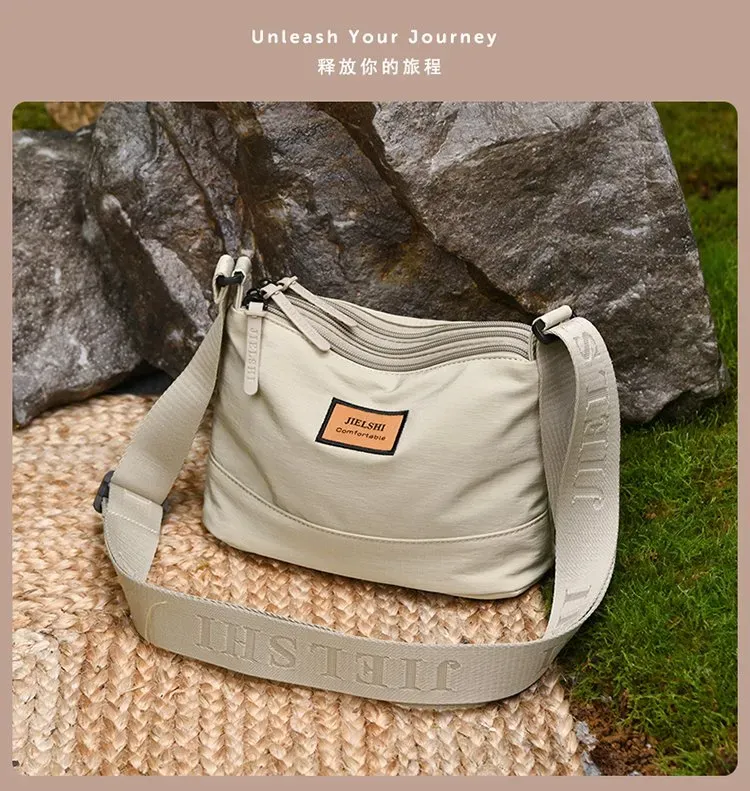 Tas Selempang Wanita Bahan Nylon Polos Warna Cokelat Bentuk Kotak Tali Panjang Grosir Import