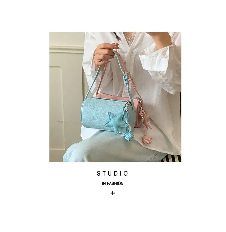 Tas Selempang Wanita Bahan PU Sintetis Polos Warna Hitam Bentuk Bulat Tali Grosir Import