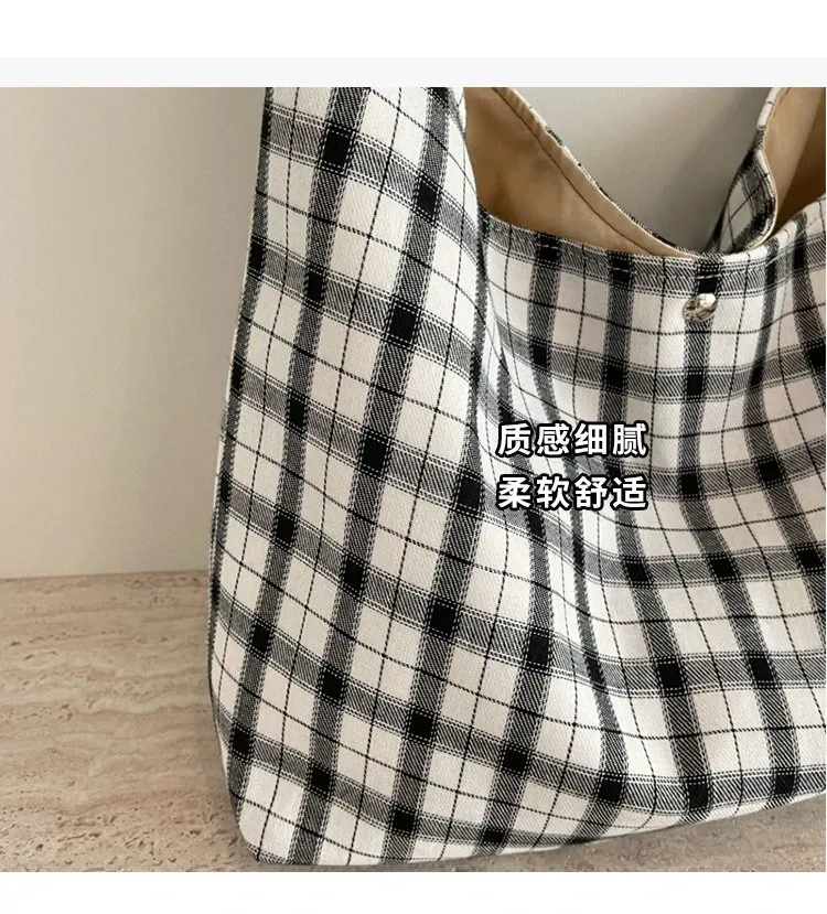 Tas Selempang Wanita Bahan PU Sintetis Motif Print Warna Hitam Model Hobo Tali Grosir Import