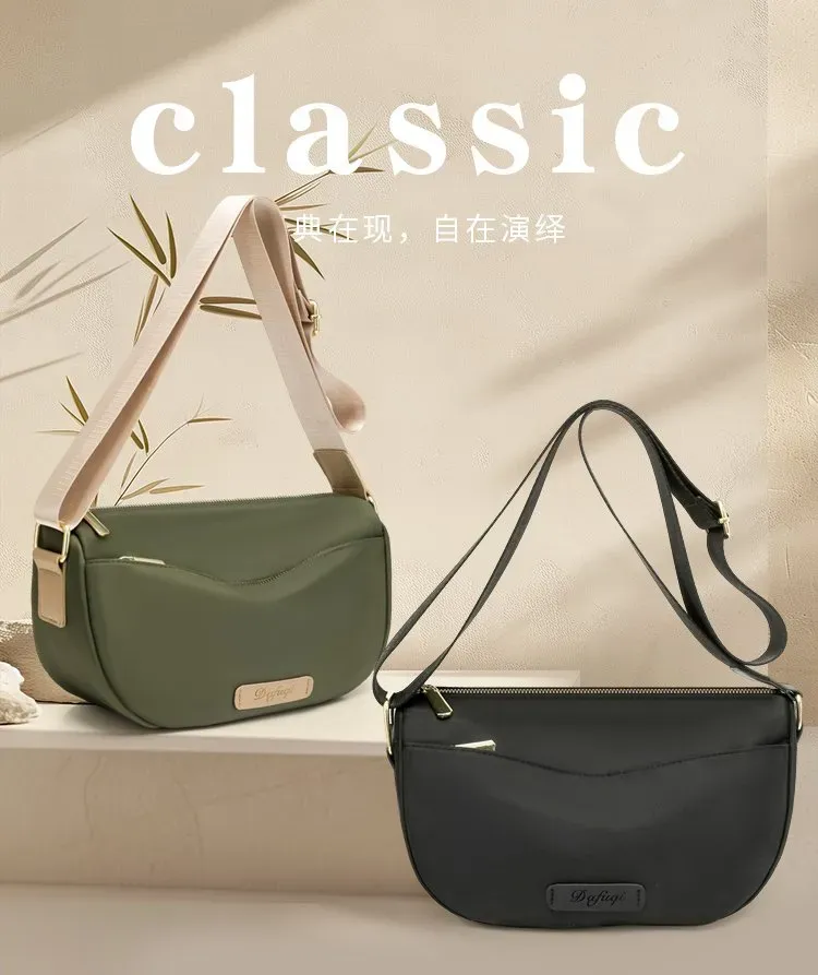 Tas Selempang Wanita Bahan Nylon Polos Warna Hijau Bentuk Crescent Tali Panjang Grosir Import