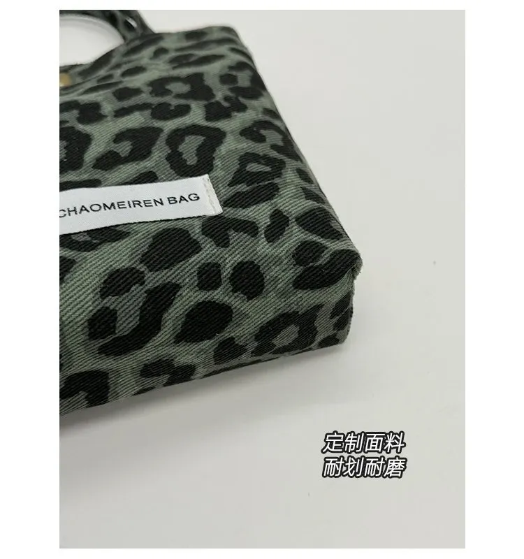 Tas Selempang Wanita Bahan PU Sintetis Motif Print Warna Hitam Bentuk Kotak Tali untuk Jualan