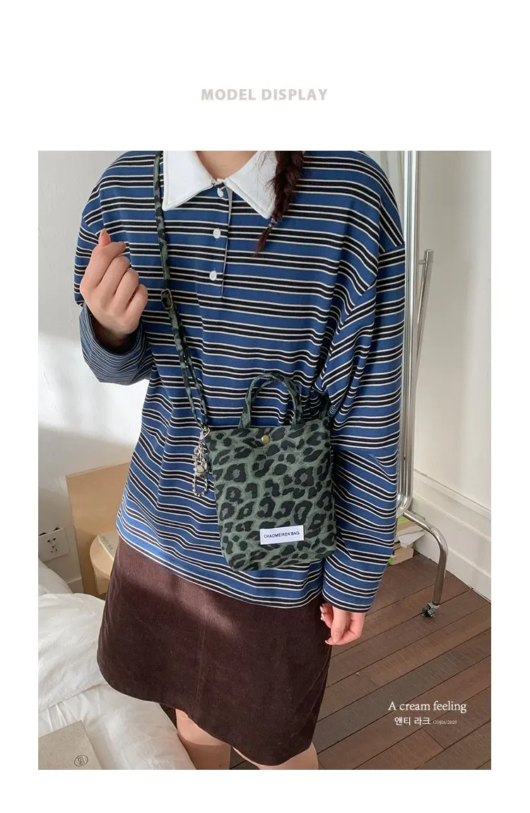 Tas Selempang Wanita Bahan PU Sintetis Motif Print Warna Hitam Bentuk Kotak Tali untuk Jualan