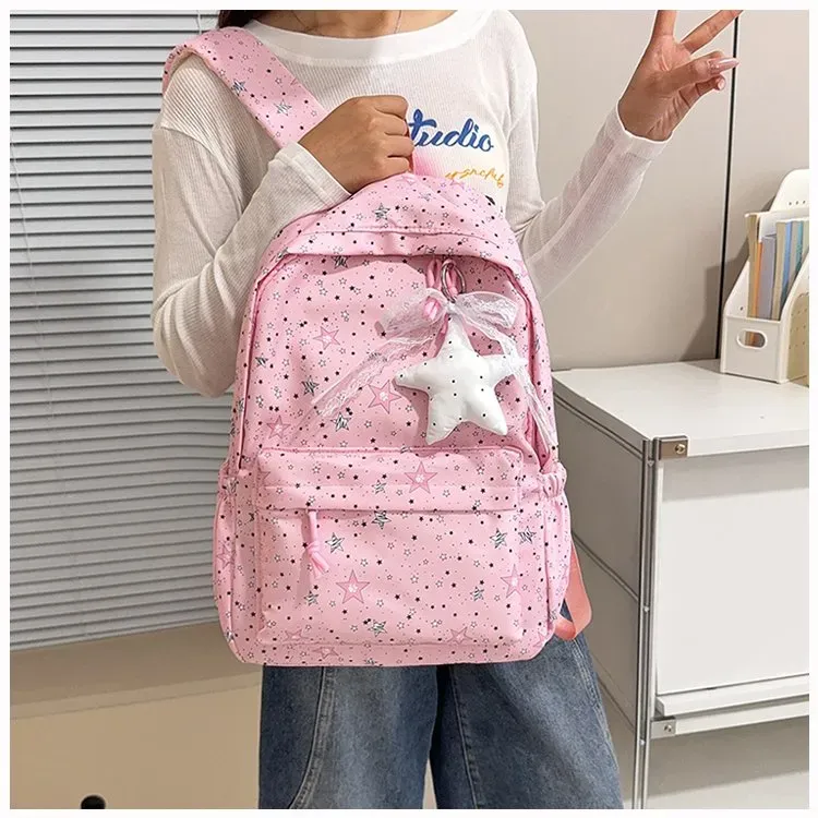 Tas Ransel Wanita Bahan Nylon Motif Print Warna Hitam Bentuk Kotak Tali Lebar Dengan Gantungan