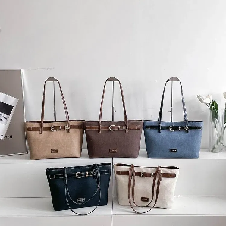 Tas Selempang Wanita Bahan Oxford Polos Warna Hitam Bentuk Kotak Tali Lebar Bahan Kanvas