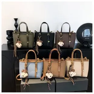 Tas Selempang Wanita Bahan PU Sintetis Polos Warna Hitam Bentuk Kotak Tali untuk Reseller