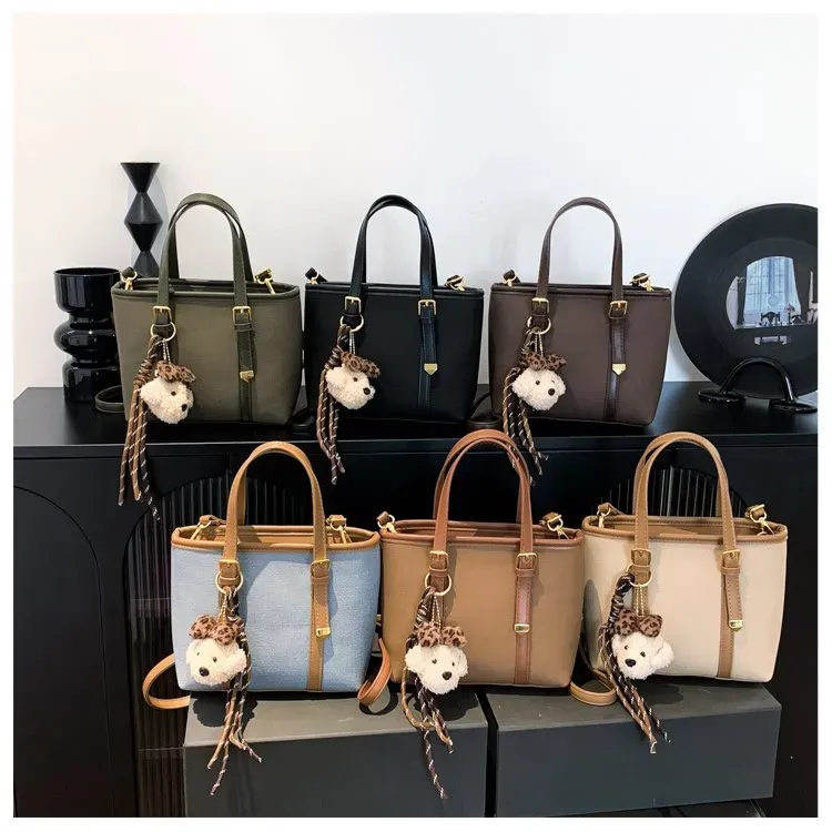 Tas Selempang Wanita Bahan PU Sintetis Polos Warna Hitam Bentuk Kotak Tali Pilihan Reseller