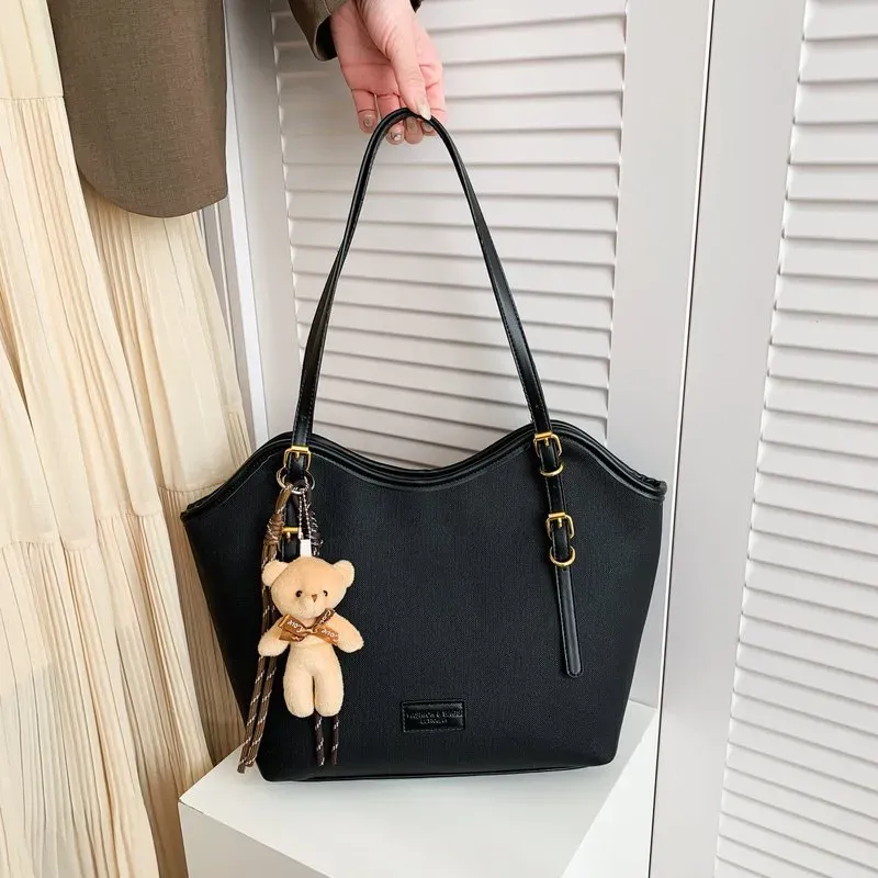 Tas Selempang Wanita Bahan PU Sintetis Polos Warna Hitam Bentuk Kotak Tali Pilihan Reseller