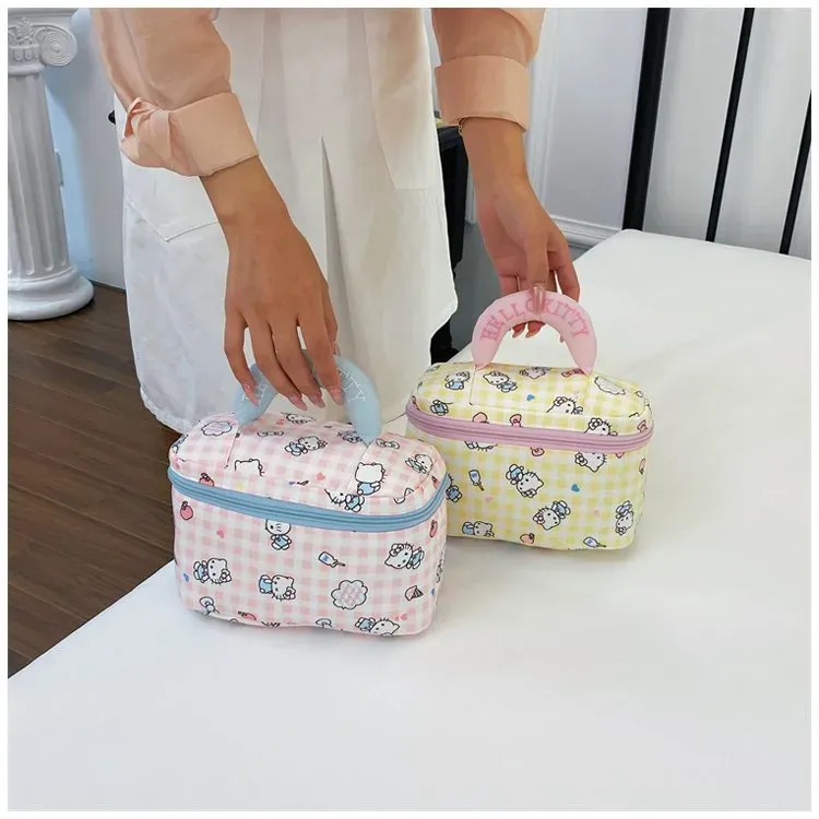 Tas Kosmetik Bahan PU Sintetis Motif Polkadot Warna Putih Bentuk Kotak Tali untuk Toko Online