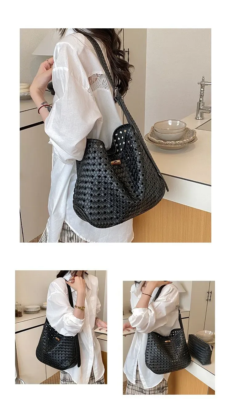 Tas Selempang Wanita Bahan PU Sintetis Tekstur Anyam Warna Hitam Bentuk Crescent Grosir Import