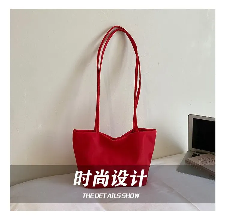 Tas Selempang Wanita Bahan Nylon Polos Warna Hitam Bentuk Kotak Tali Serut Casual Grosir Import