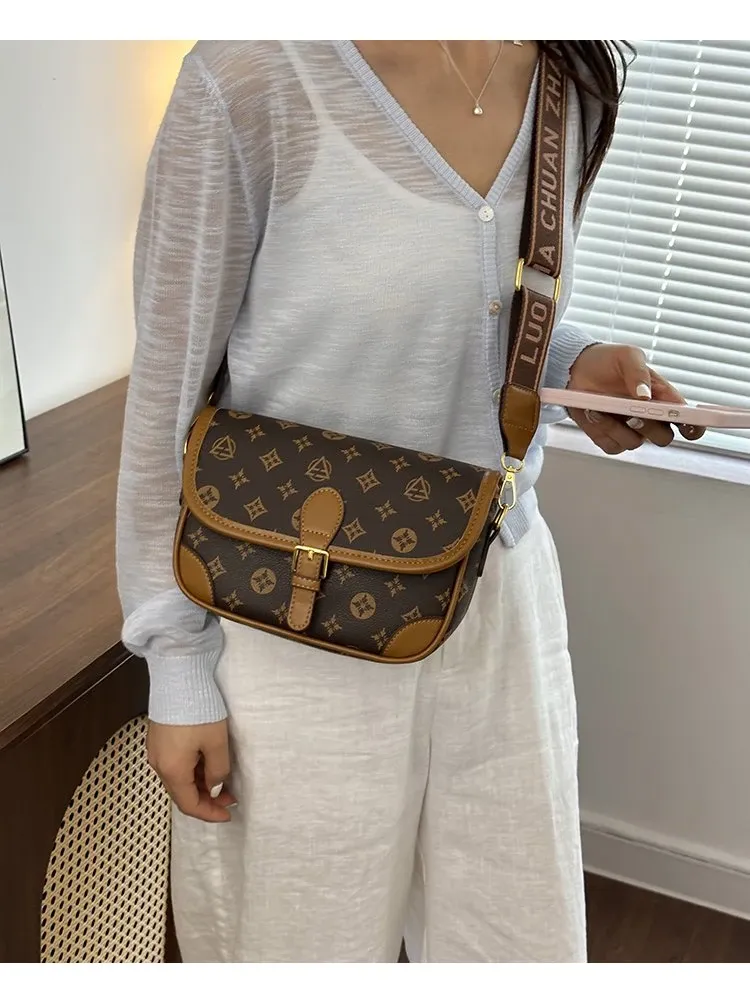 Tas Selempang Wanita Bahan PU Sintetis Motif Print Bentuk Kotak Tali Lebar Grosir Import