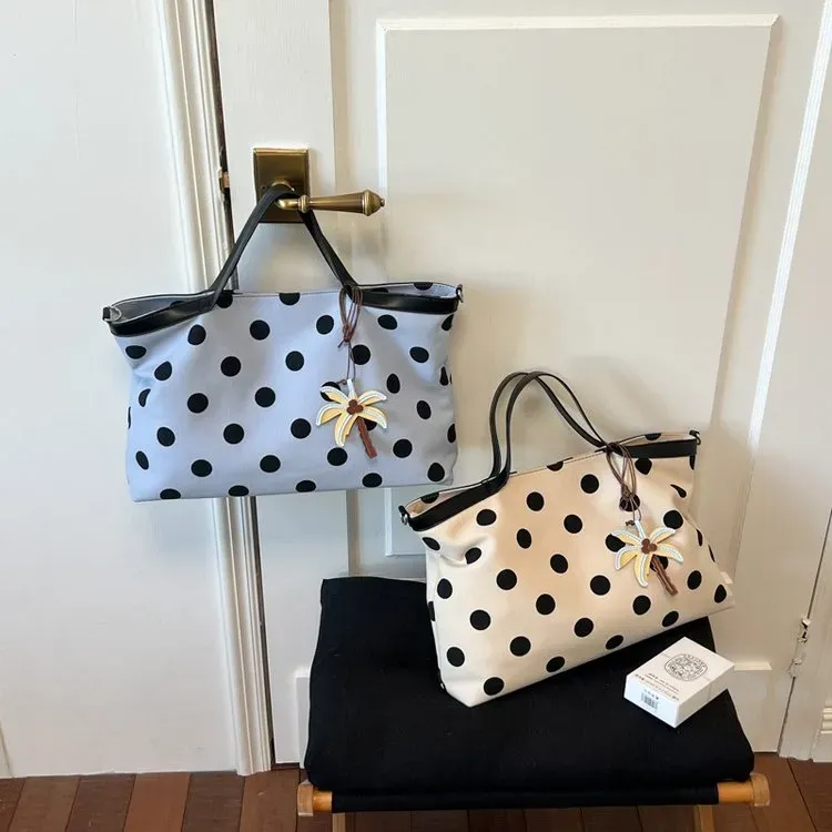 Tas Selempang Wanita Bahan PU Sintetis Motif Polkadot Warna Hitam Bentuk Kotak Harga Grosir