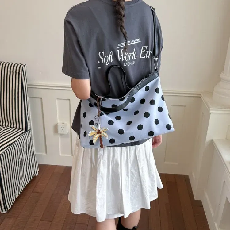 Tas Selempang Wanita Bahan PU Sintetis Motif Polkadot Warna Hitam Bentuk Kotak Harga Grosir
