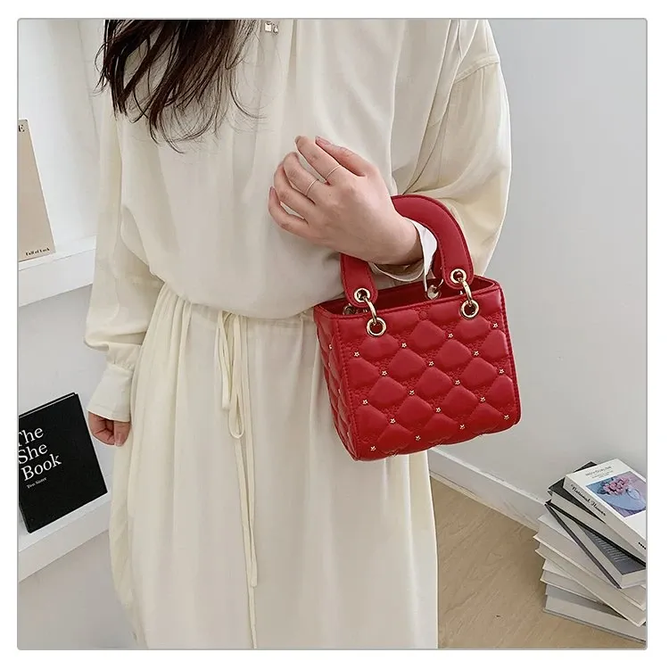 Tas Selempang Wanita Bahan PU Sintetis Model Quilted Warna Pink Bentuk Kotak Resleting Grosir