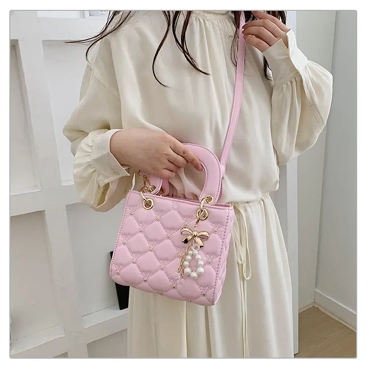 Tas Selempang Wanita Bahan PU Sintetis Model Quilted Warna Pink Bentuk Kotak Resleting Grosir