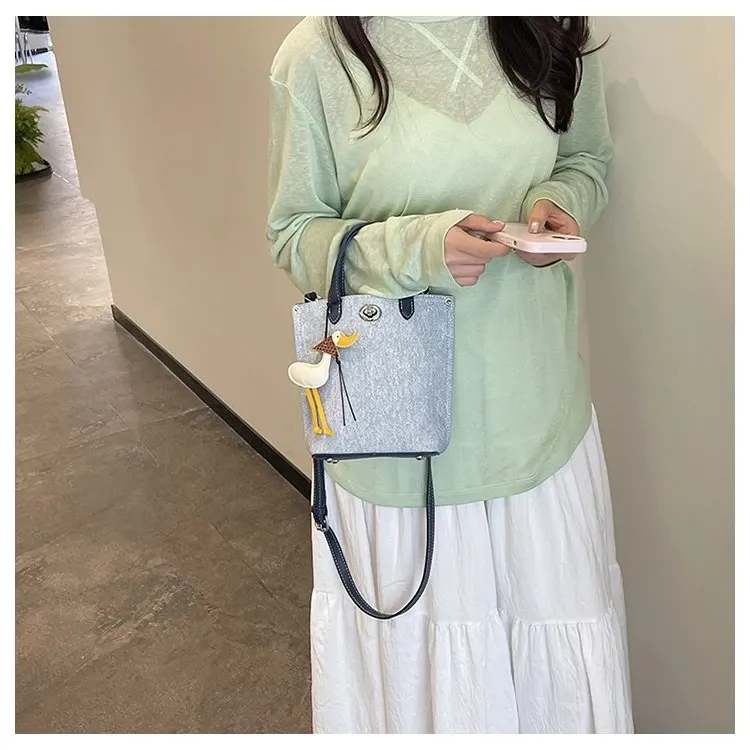 Tas Selempang Wanita Bahan PU Sintetis Polos Warna Biru Bentuk Kotak Tali Bahan Denim Grosir