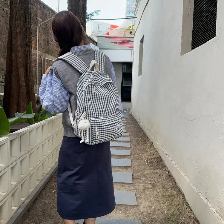 Tas Ransel Wanita Bahan PU Sintetis Motif Polkadot Warna Hitam Bentuk Kotak Tali