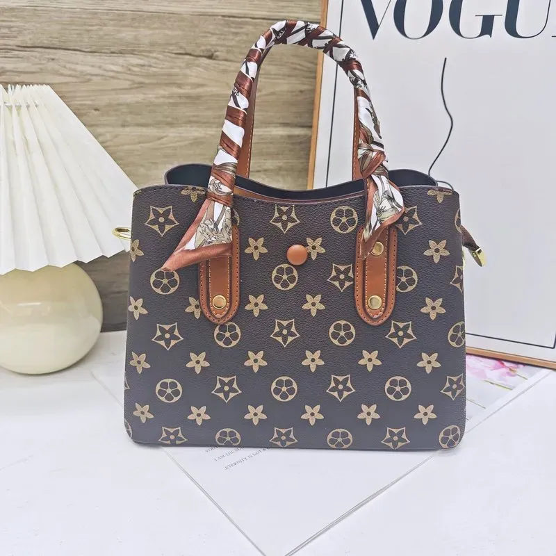 Tas Selempang Wanita Bahan Oxford Motif Print Bentuk Kotak Tali Lebar Model Flap Grosir Import