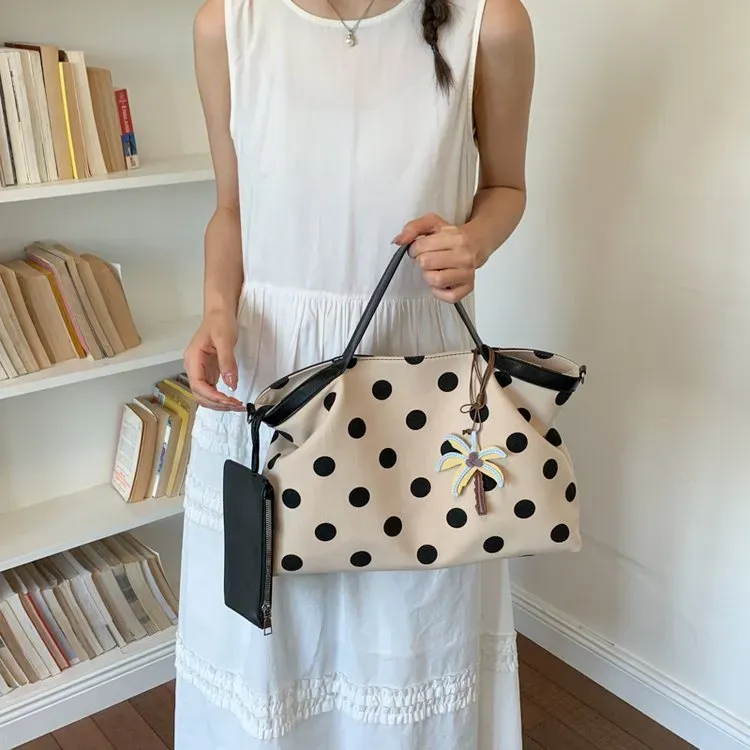 Tas Selempang Wanita Bahan Kanvas Motif Polkadot Warna Hitam Bentuk Kotak Tali Grosir Import
