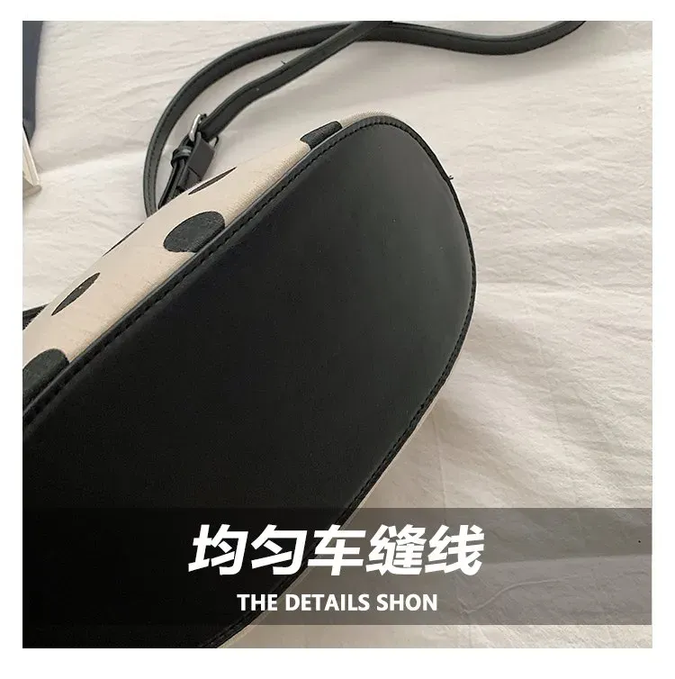 Tas Selempang Wanita Bahan PU Sintetis Motif Polkadot Warna Hitam Bentuk Resleting Grosir