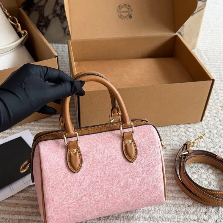 Tas Selempang Wanita Bahan PU Sintetis Polos Warna Pink Bentuk Kotak Tali Model Minimalis