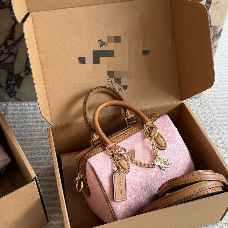 Tas Selempang Wanita Bahan PU Sintetis Polos Warna Pink Bentuk Kotak Tali Model Minimalis