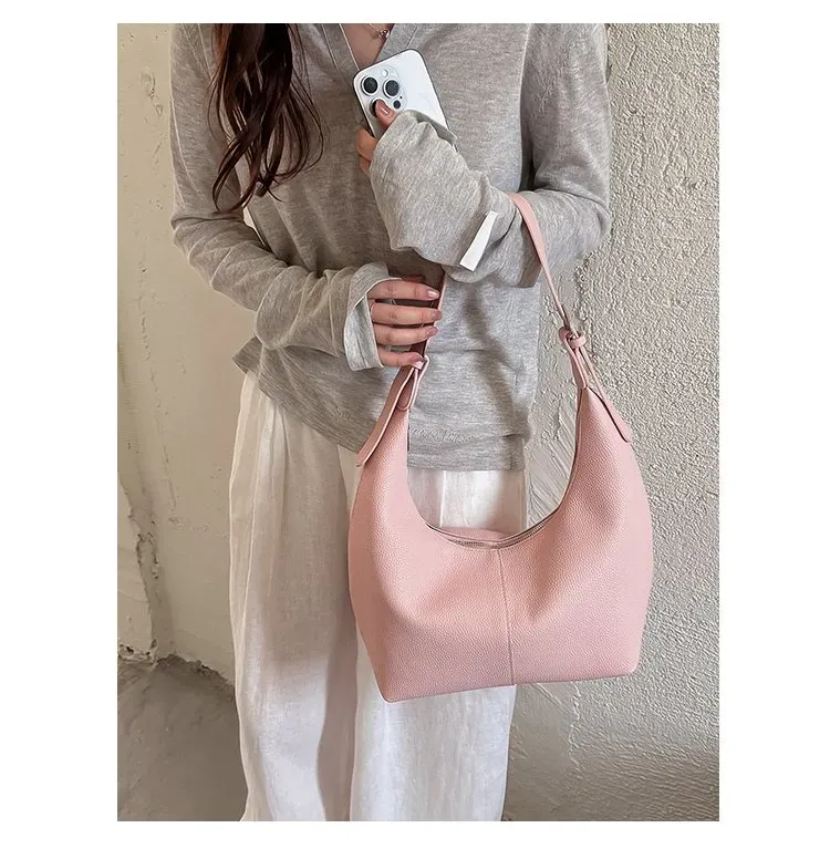 Tas Selempang Wanita Bahan PU Sintetis Polos Warna Pink Model Hobo Tali Panjang Grosir Import