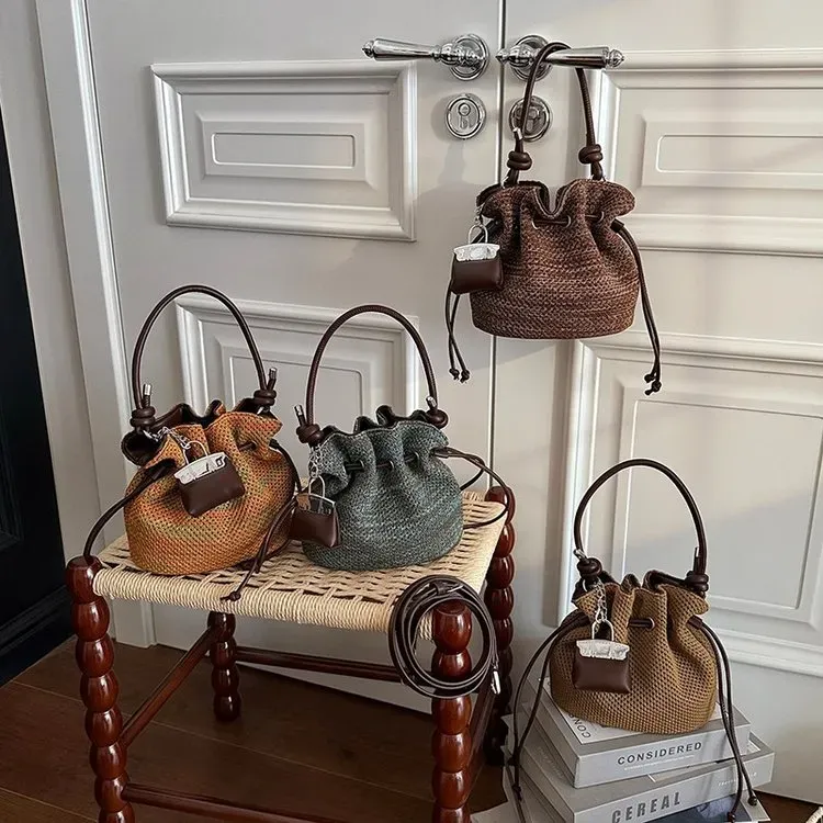 Tas Selempang Wanita Bahan PU Sintetis Polos Warna Biru Bentuk Kotak Tali Koleksi Reseller