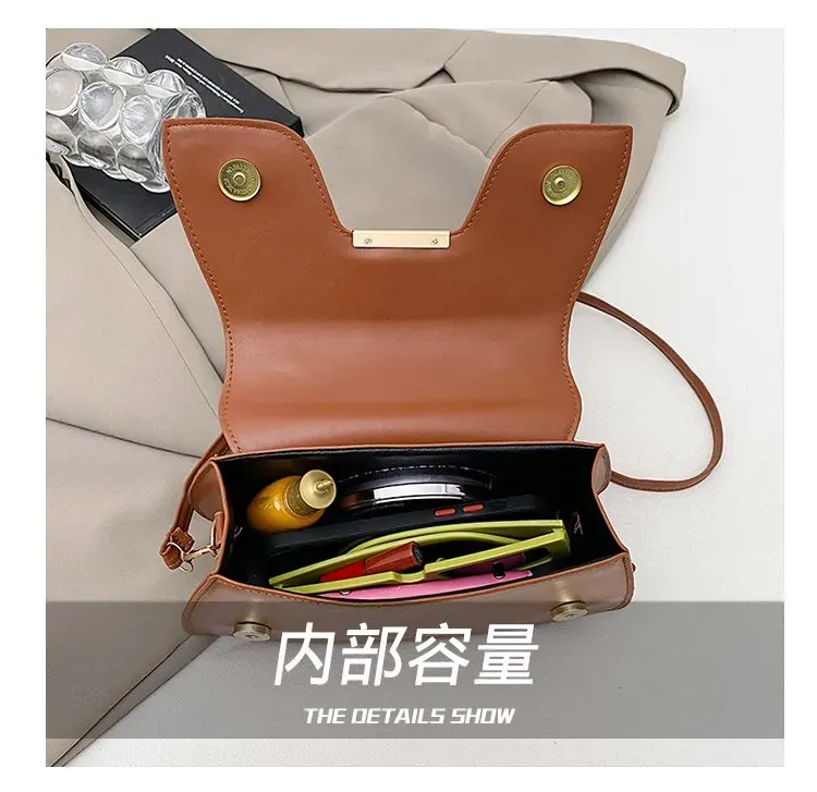 Tas Selempang Wanita Bahan PU Sintetis Polos Bentuk Kotak Tali Panjang Resleting Model Import