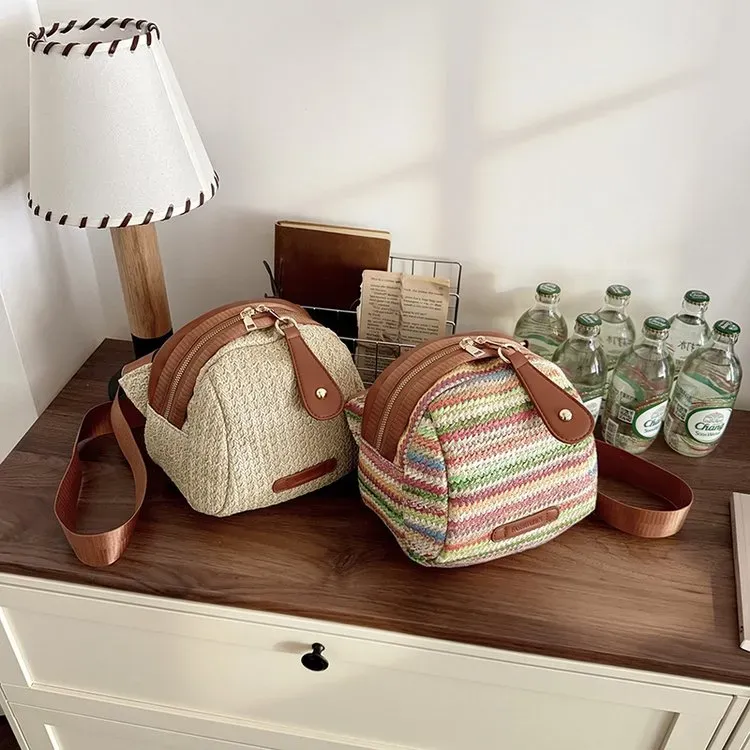 Tas Selempang Wanita Bahan Nylon Motif Grid Bentuk Kotak Tali Panjang Resleting Grosir Import