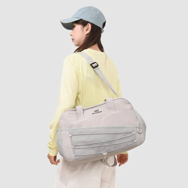 Tas Selempang Wanita Bahan Nylon Polos Bentuk Kotak Tali Serut Resleting Grosir Import